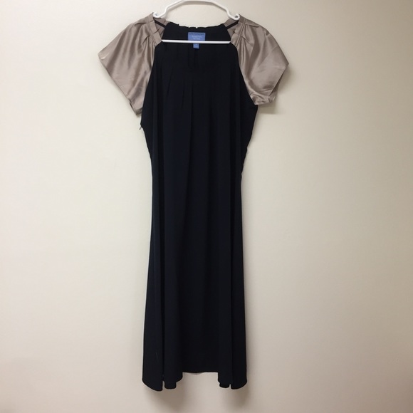 Black and gold dress - Picture 2 of 4